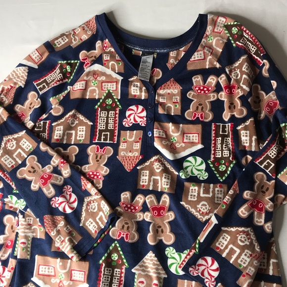Disney Fleece Festive Gingerbread Pajama Set - Size 2X - Picture 2 of 5